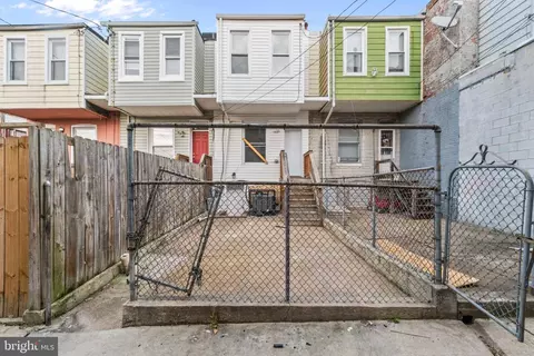 Exterior - 2815 E Madison St, Baltimore, MD 21205 photo 2 of 2