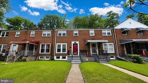 815 Reverdy Rd, Baltimore, MD 21212