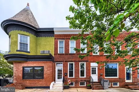 Exterior - 802 E Fort Ave, Baltimore, MD 21230 photo 2 of 6