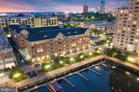 23 Pierside Dr #337, Baltimore, MD 21230