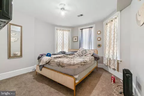 Bedroom - 30 E 25th St, Baltimore, MD 21218 photo 1 of 3