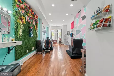 Entry Way - 30 E 25th St, Baltimore, MD 21218 photo 1 of 5