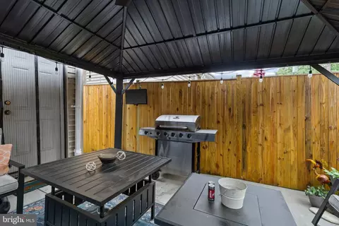Exterior - 1930 Light St, Baltimore, MD 21230 photo 1 of 2