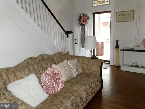 Entry Way - 3217 Ramona Ave, Baltimore, MD 21213 photo 11 of 11