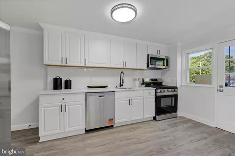 Kitchen - 5422 Bucknell Rd, Baltimore, MD 21206 photo 3 of 4