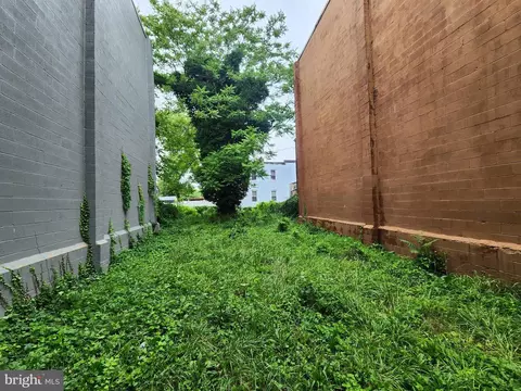 2616 Greenmount Ave, Baltimore, MD 21218 photo 5