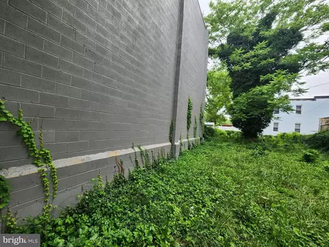 2616 Greenmount Ave, Baltimore, MD 21218 photo 4