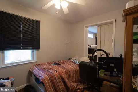 Bedroom - 2707 Talbot Rd, Baltimore, MD 21216 photo 2 of 2
