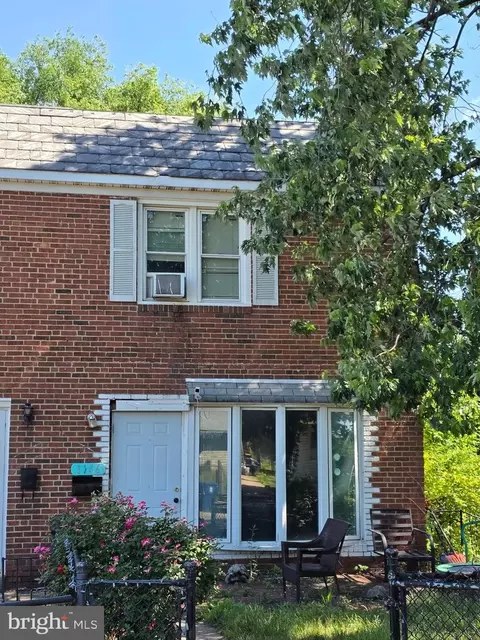 1146 Monroe Cir, Baltimore, MD 21225 photo 2