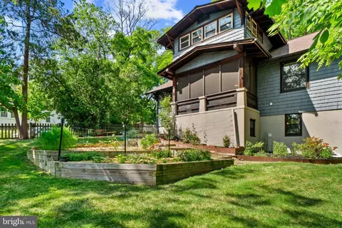 Exterior - 2900 Rueckert Ave, Baltimore, MD 21214 photo 11 of 12