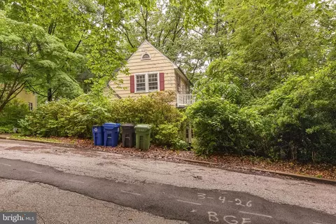 Exterior - 24 Merrymount Rd, Baltimore, MD 21210 photo 4 of 7