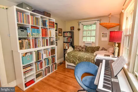 Bedroom - 24 Merrymount Rd, Baltimore, MD 21210 photo 5 of 5