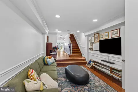 1933 Fleet St, Baltimore, MD 21231