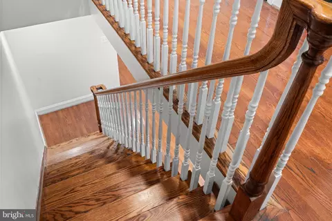 Entry Way - 1933 Fleet St, Baltimore, MD 21231 photo 19 of 23