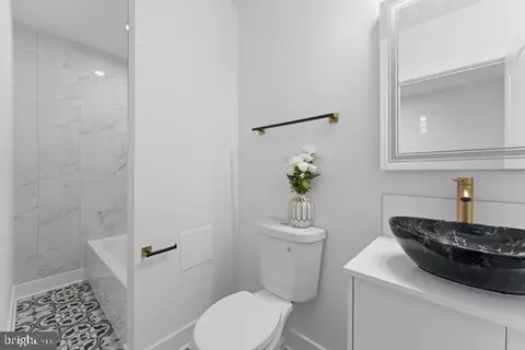 Bath - 1812 N Regester St, Baltimore, MD 21213 photo 5 of 5