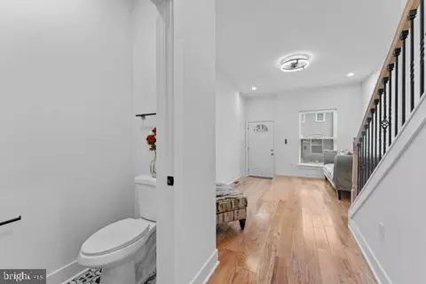 Entry Way - 1812 N Regester St, Baltimore, MD 21213 photo 4 of 12