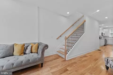 Entry Way - 1812 N Regester St, Baltimore, MD 21213 photo 5 of 12
