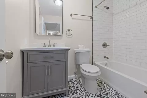 Other - 2024 E Baltimore St E, Baltimore, MD 21231 photo 3 of 12