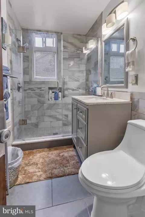 Bath - 1312 E 33rd St, Baltimore, MD 21218 photo 1 of 2