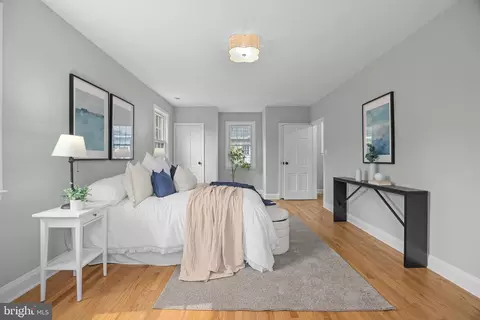 Bedroom - 5306 Brabant Rd, Baltimore, MD 21229 photo 1 of 4