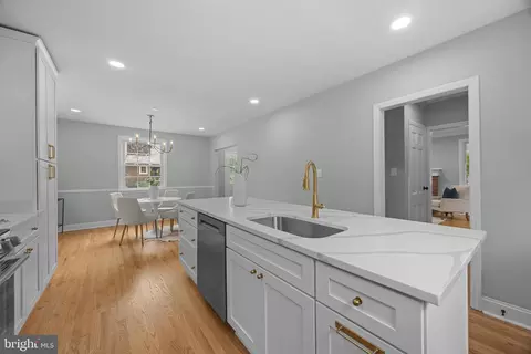 Kitchen - 5306 Brabant Rd, Baltimore, MD 21229 photo 1 of 5