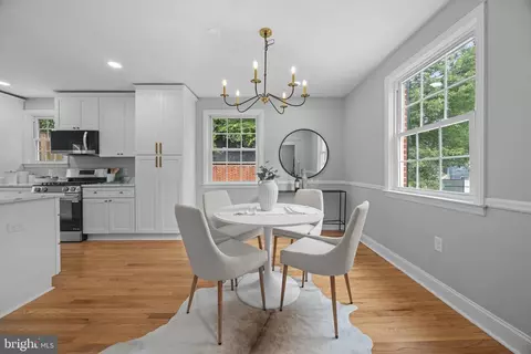 Dining - 5306 Brabant Rd, Baltimore, MD 21229 photo 1 of 2