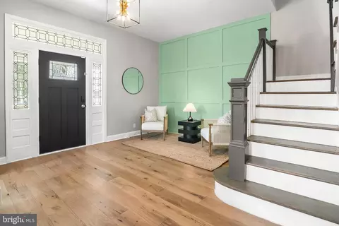 Entry Way - 5503 Stuart Ave, Baltimore, MD 21215 photo 2 of 12