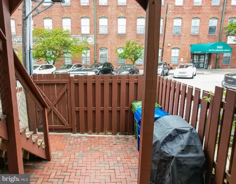 Exterior - 934 Binney St, Baltimore, MD 21224 photo 1 of 1