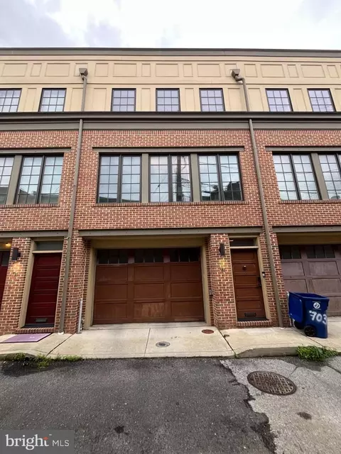 703 S Durham St, Baltimore, MD 21231