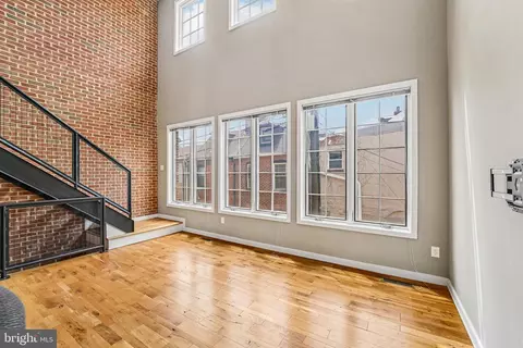 Living - 703 S Durham St, Baltimore, MD 21231 photo 1 of 1