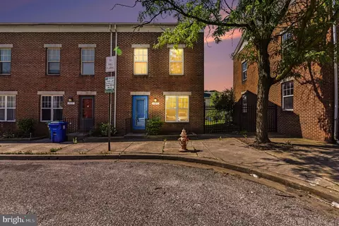 725 W Cherry Blossom Way, Baltimore, MD 21201