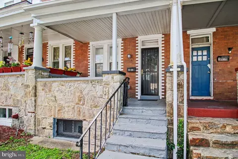 Exterior - 2517 Robb St, Baltimore, MD 21218 photo 2 of 3