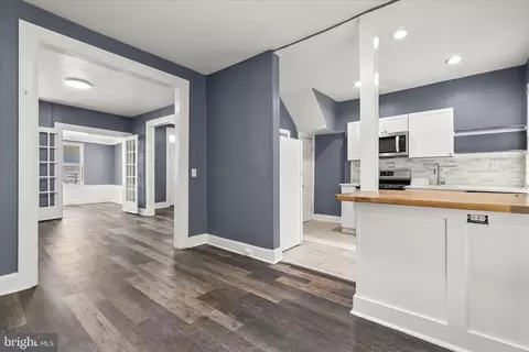Entry Way - 3534 Overview Rd, Baltimore, MD 21215 photo 6 of 12