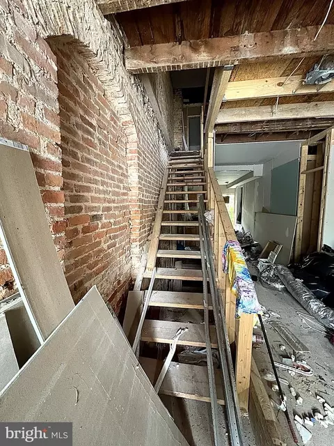 1618 N Wolfe St, Baltimore, MD 21213 photo 3