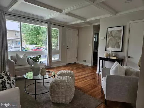 Living - 5617 Biddison Ave, Baltimore, MD 21206 photo 3 of 6
