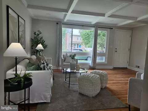 Living - 5617 Biddison Ave, Baltimore, MD 21206 photo 4 of 6