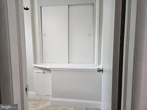 Entry Way - 5617 Biddison Ave, Baltimore, MD 21206 photo 5 of 9