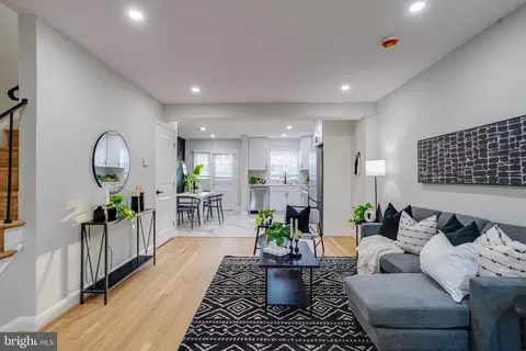 4806 Greencrest Rd, Baltimore, MD 21206