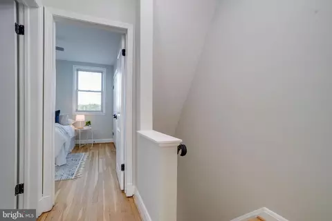 Entry Way - 4806 Greencrest Rd, Baltimore, MD 21206 photo 2 of 2