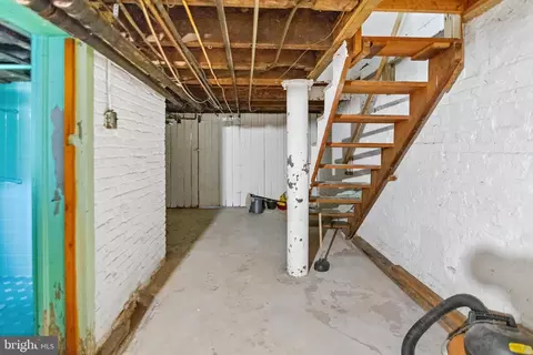 Entry Way - 3527 Gough St, Baltimore, MD 21224 photo 2 of 2