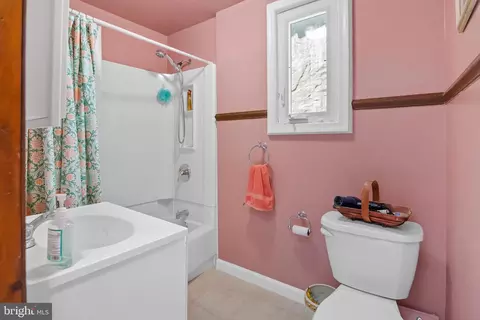 Bath - 3527 Gough St, Baltimore, MD 21224 photo 1 of 3