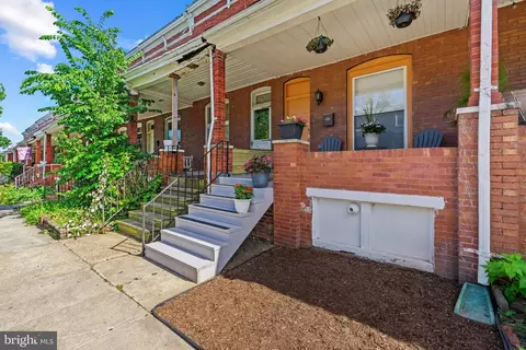 621 E 36th St, Baltimore, MD 21218 photo 2