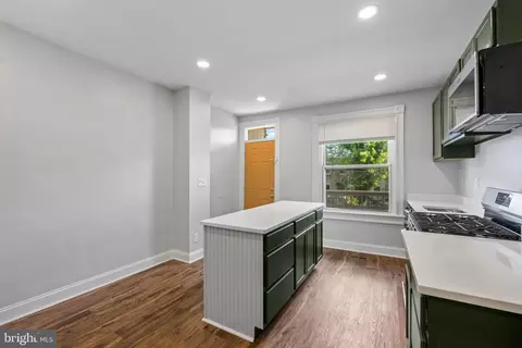 621 E 36th St, Baltimore, MD 21218 photo 11