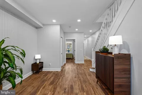 621 E 36th St, Baltimore, MD 21218 photo 8