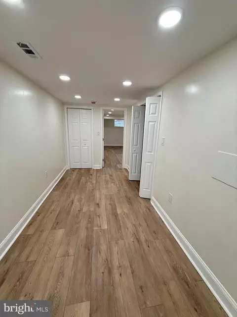 Entry Way - 2720 E Biddle St, Baltimore, MD 21213 photo 5 of 8