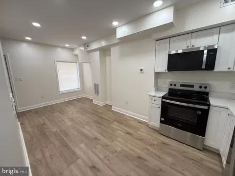 Living - 2720 E Biddle St, Baltimore, MD 21213 photo 2 of 3