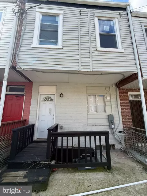 Exterior - 2720 E Biddle St, Baltimore, MD 21213 photo 4 of 4