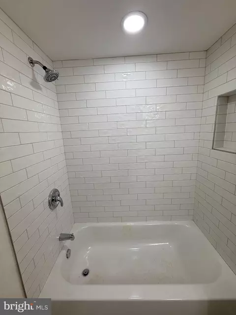 Bath - 2720 E Biddle St, Baltimore, MD 21213 photo 7 of 7