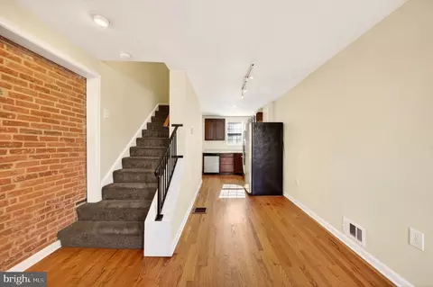 Entry Way - 624 Wyeth St, Baltimore, MD 21230 photo 1 of 9