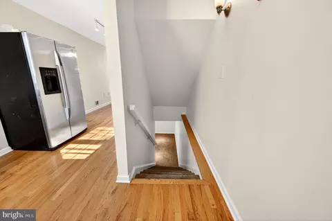 Entry Way - 624 Wyeth St, Baltimore, MD 21230 photo 4 of 9
